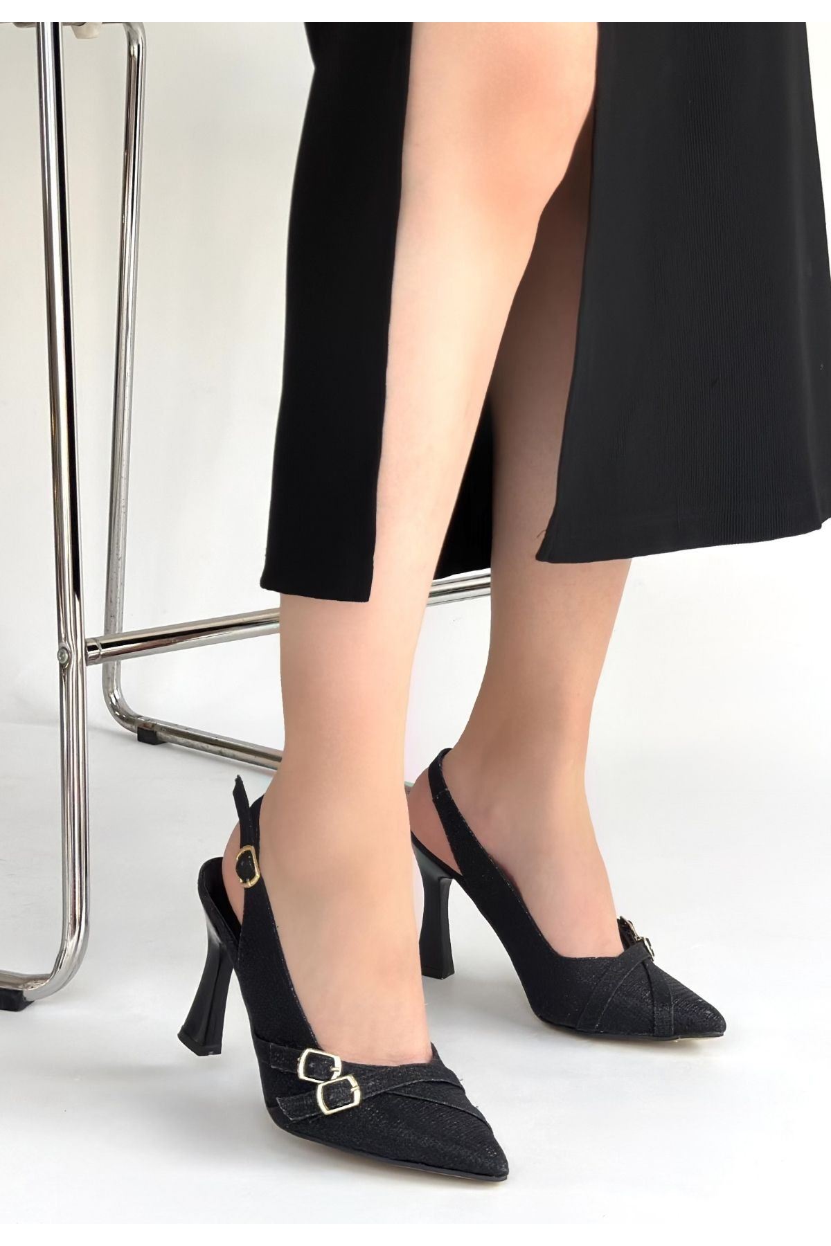 Jedda Siyah Simli Cilt Topuklu Ayakkabı
