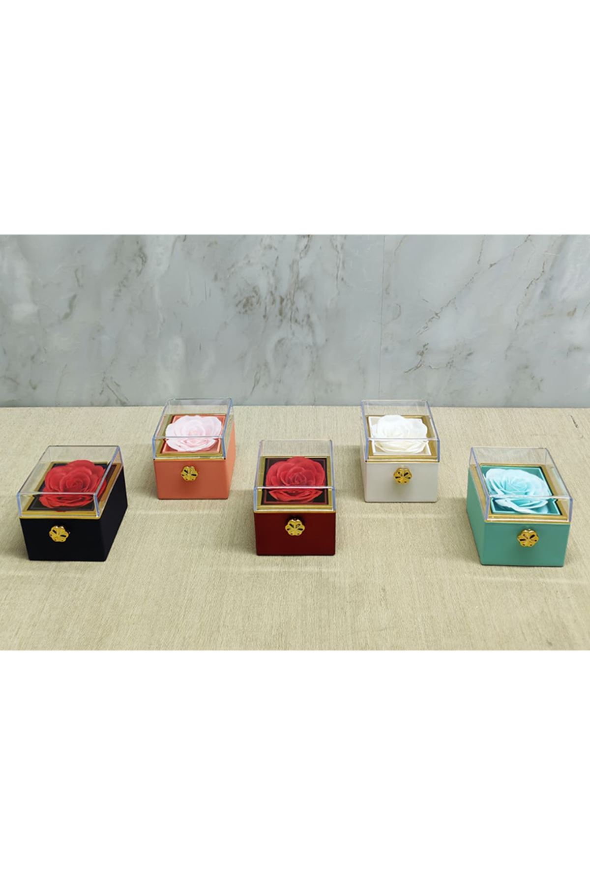 Romantik Gül Yüzük Kutusu Kare