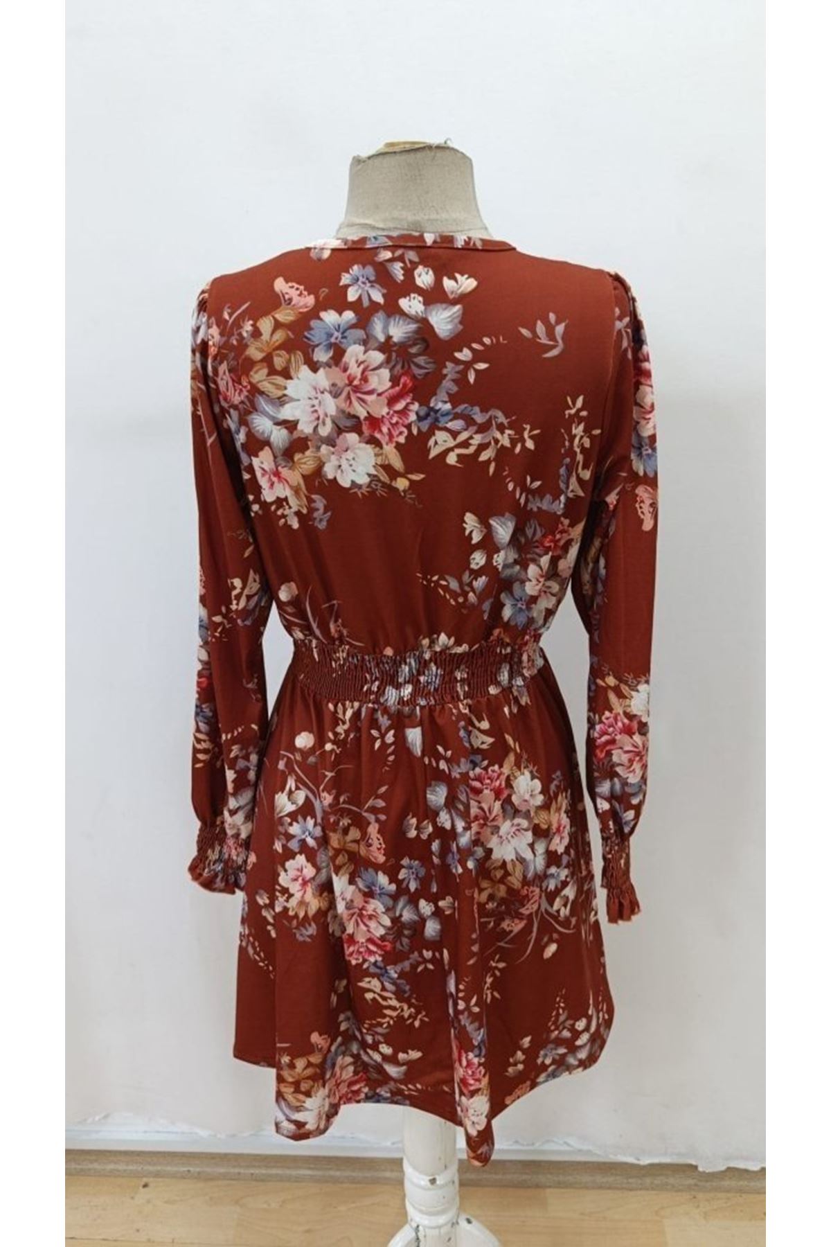 Kadın Uzun Kollu Kruvaze Yakalı çiçek Desenli Mini Süprem Elbise