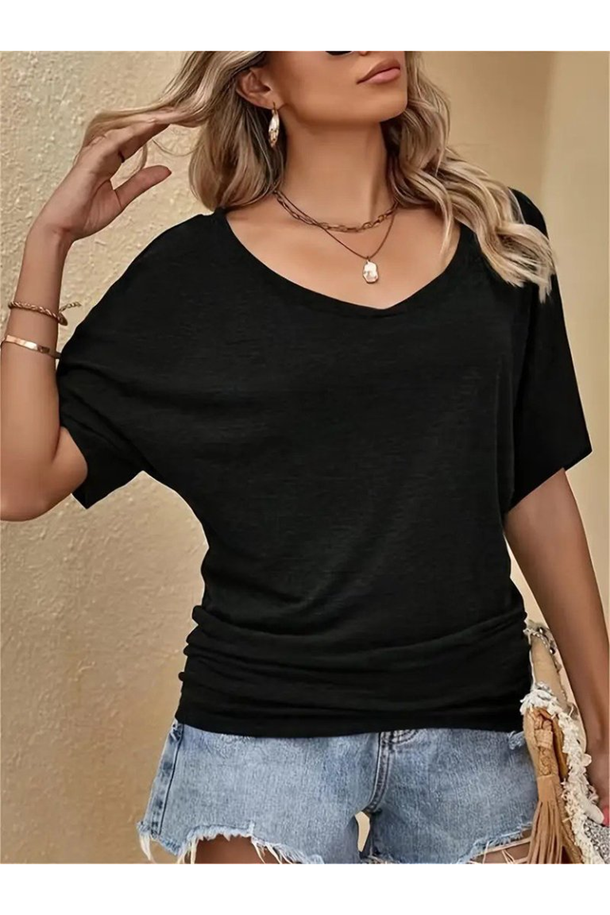 Kadın Tek Omuzu Açık Kısa Kollu Salaş Viskon Bluz