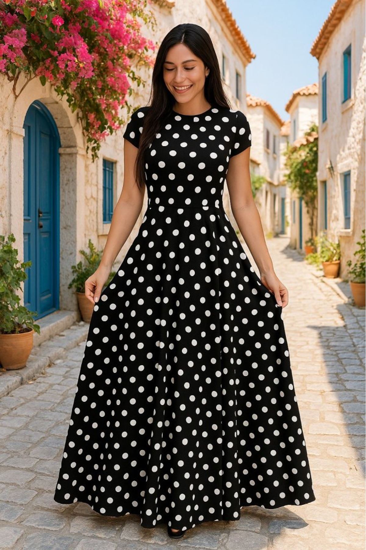 Kadın Kısa Kollu Bisiklet Yaka Puantiyeli Maksi örme Krep Elbise