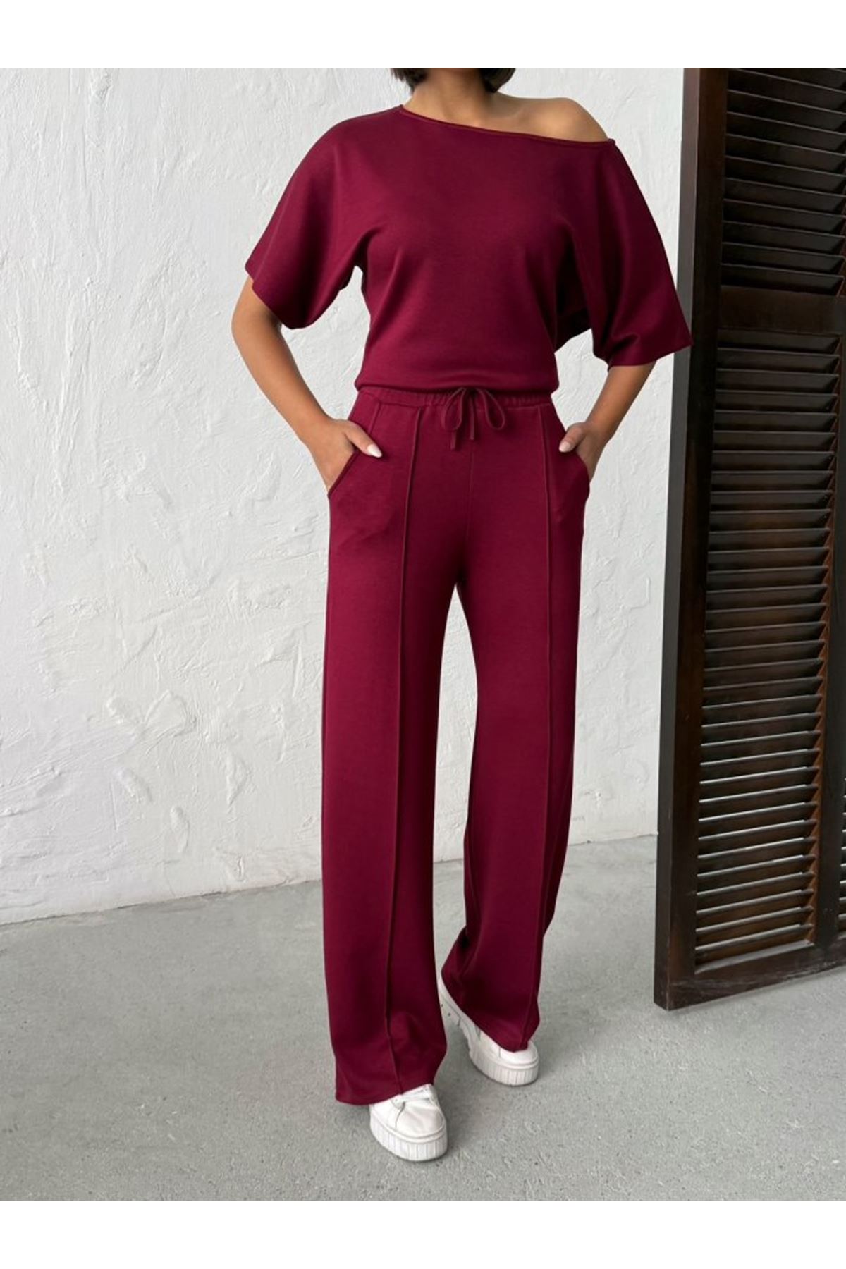 Kadın İsa Kollu Kayık Yaka Bluz Ve Pantolon Misal Kumaş Ikili Takım