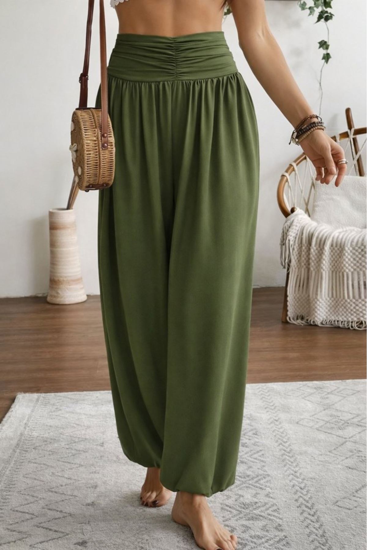 Kadın Yüksel Bel Yoğun Büzgü Detaylı Aerobin Pantolon