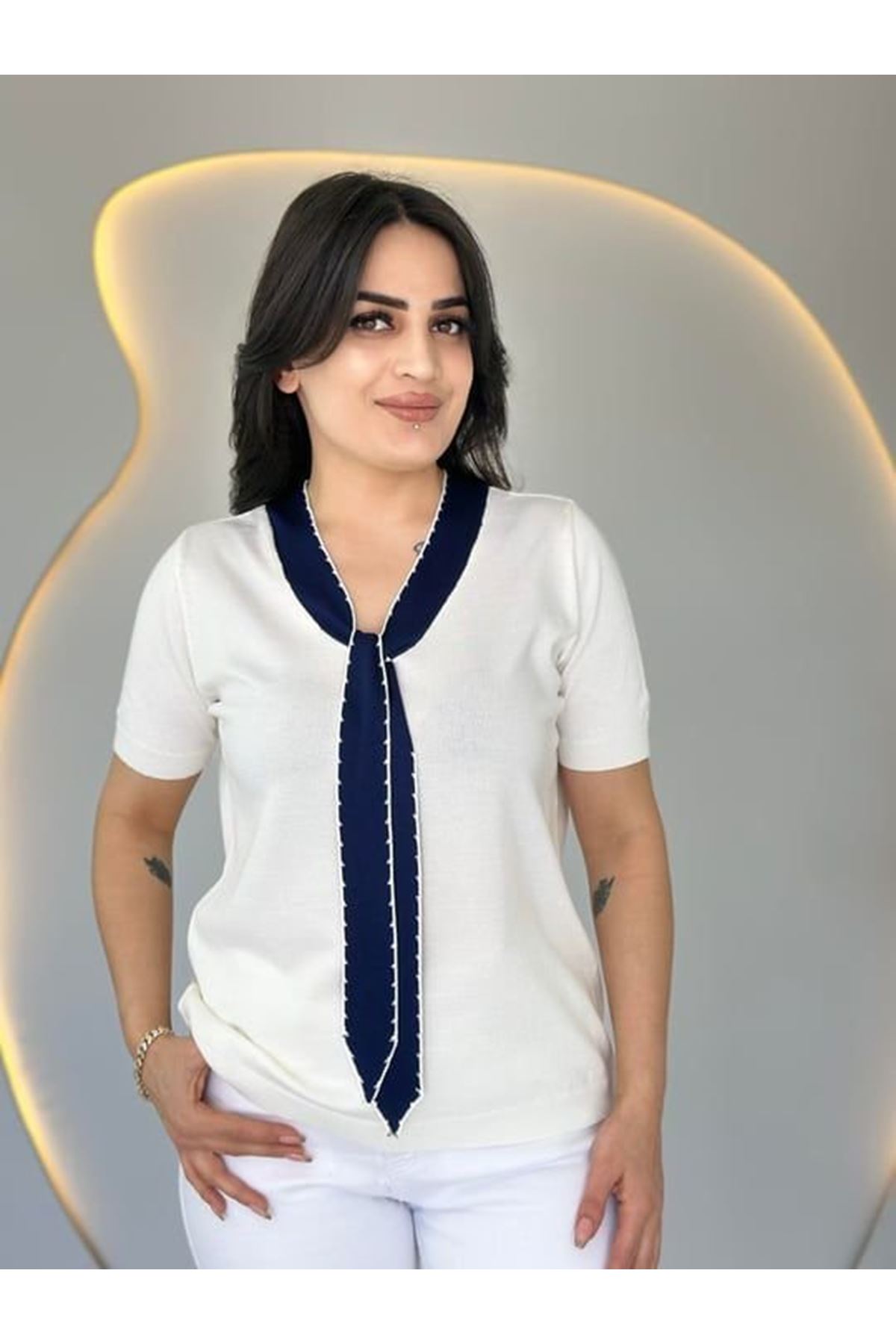 Kadın Kısa Kollu V Yaka Fular Detay Merserize Triko Bbluz