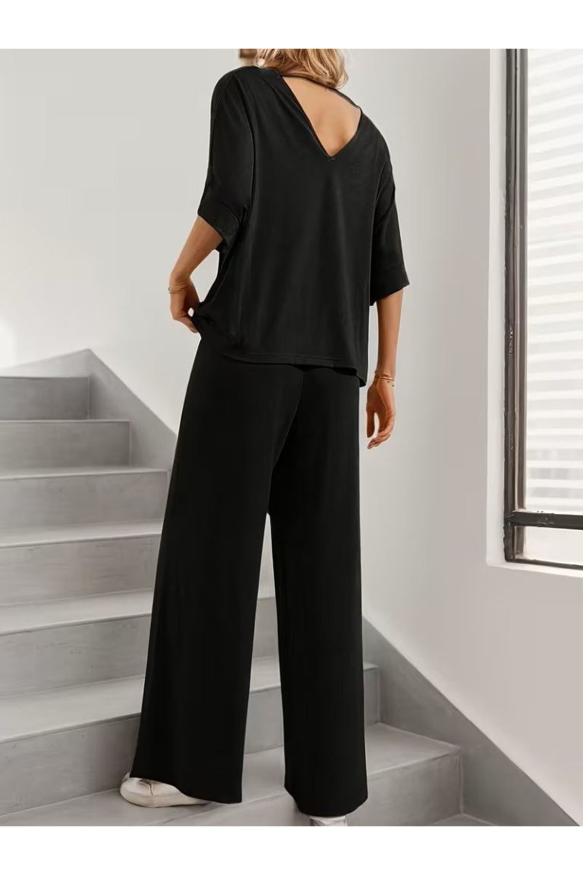 Kadın Kısa Kollu V Yakalı Viskon Bluz Ve Pantolon Ikili Takım