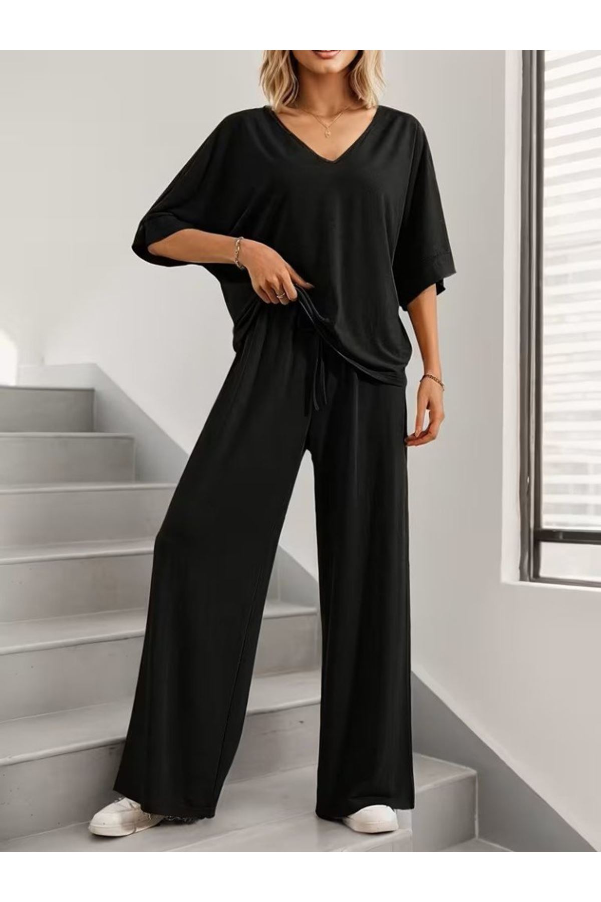 Kadın Kısa Kollu V Yakalı Viskon Bluz Ve Pantolon Ikili Takım