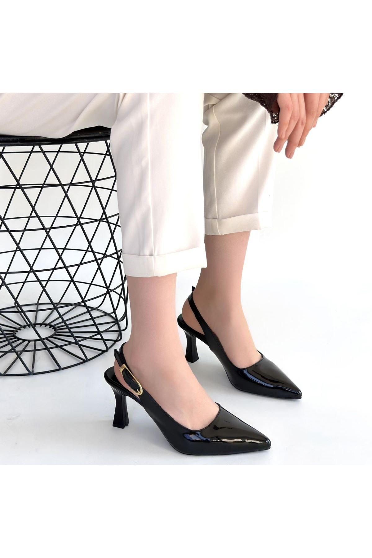 Hies Siyah Rugan Topuklu Ayakkabı