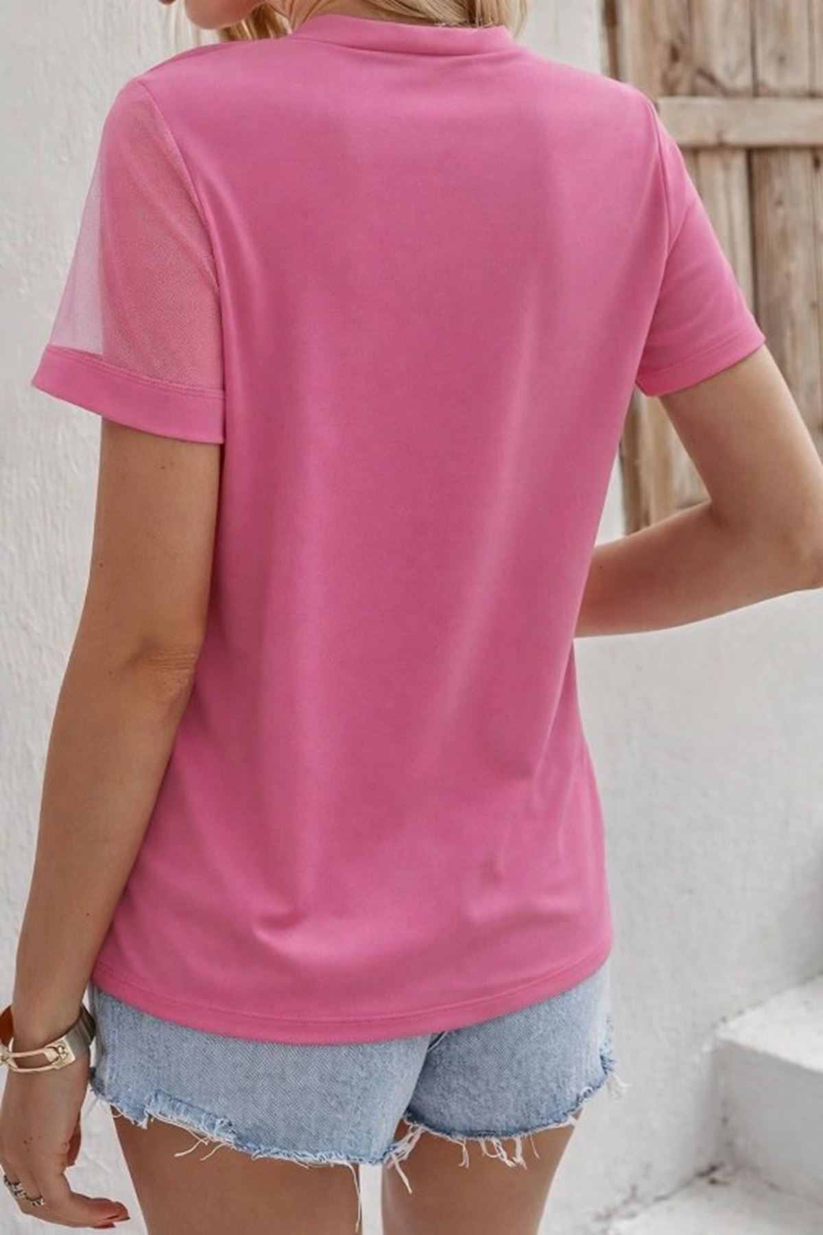 Kadın Kısa Kollu Tül Detaylı Taşlı Janjan Krep Bluz