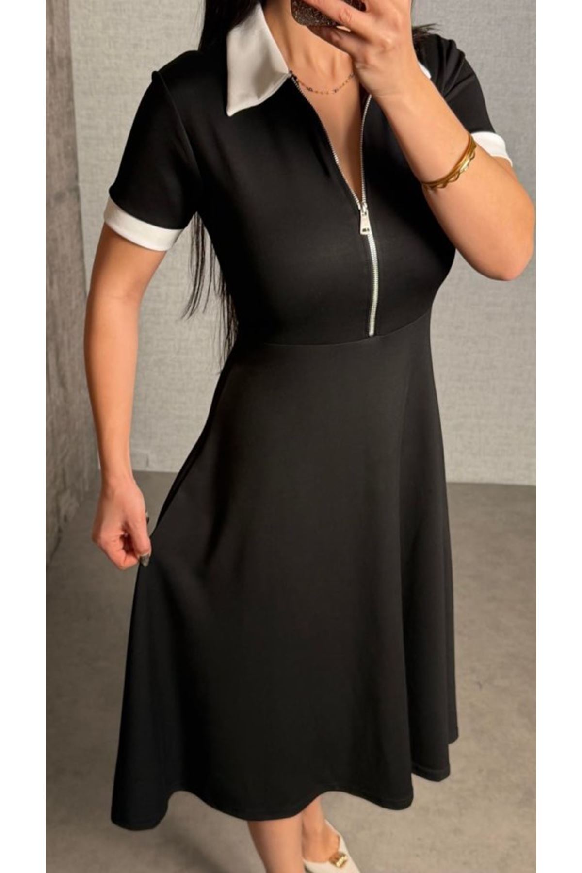 Kadın Kısa Kollu Ribana Ve Fermuar Detay Midi Boy Elbise