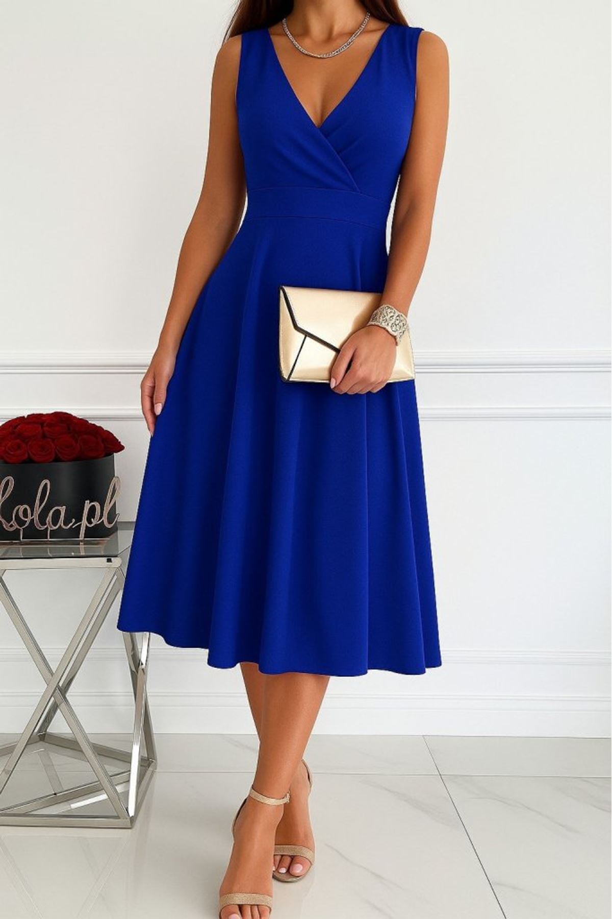 Kadın Ithal Krep Kumaş Kruvaze Yaka Eteği Kloş Kolsuz Mini Elbise