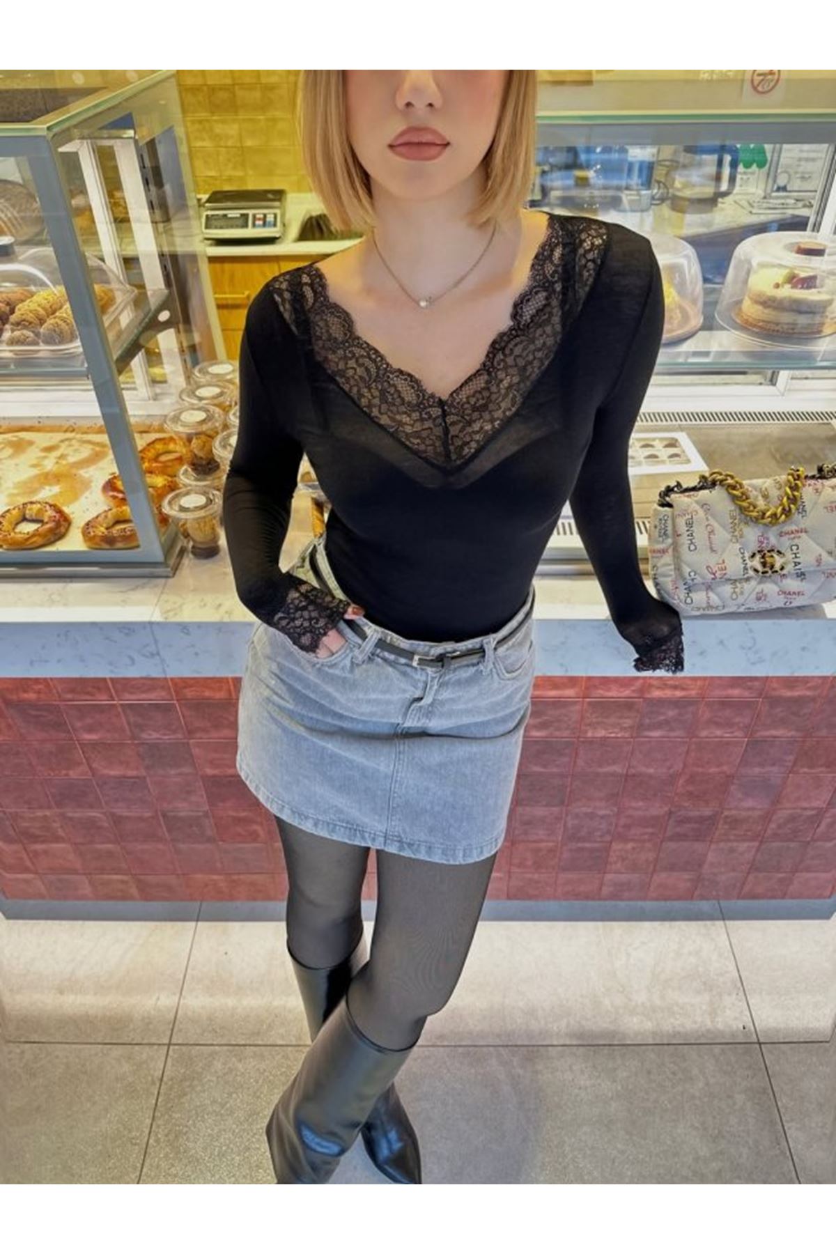 Kadın Uzun Kollu V Yaka Dantel Güpür Detay Bluz