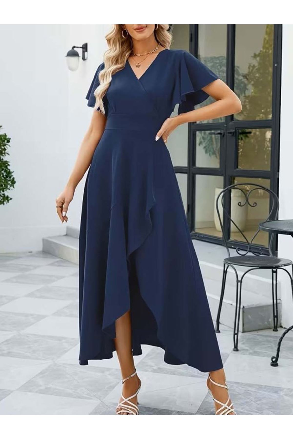 Kadın Kısa Kollu Kruvaze Yakalı ön Asimetrik Volanlı Uzun Ithal Krep Elbise