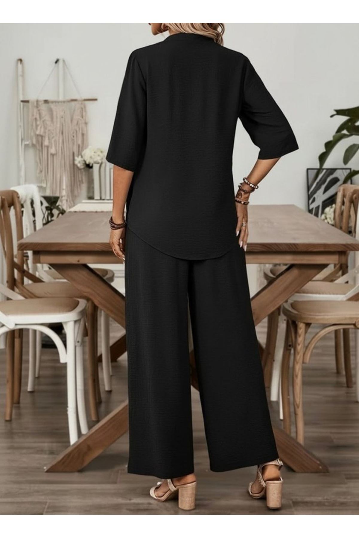 Kadın Kısa Kollu V Yakalı Aerobin Bluz Ve Pantolon Ikili Takım