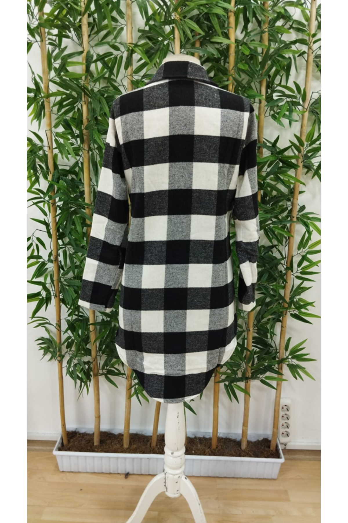 Kadın Uzun Kollu Ekoseli önden Düğmeli Dokuma Uzun Gömlek