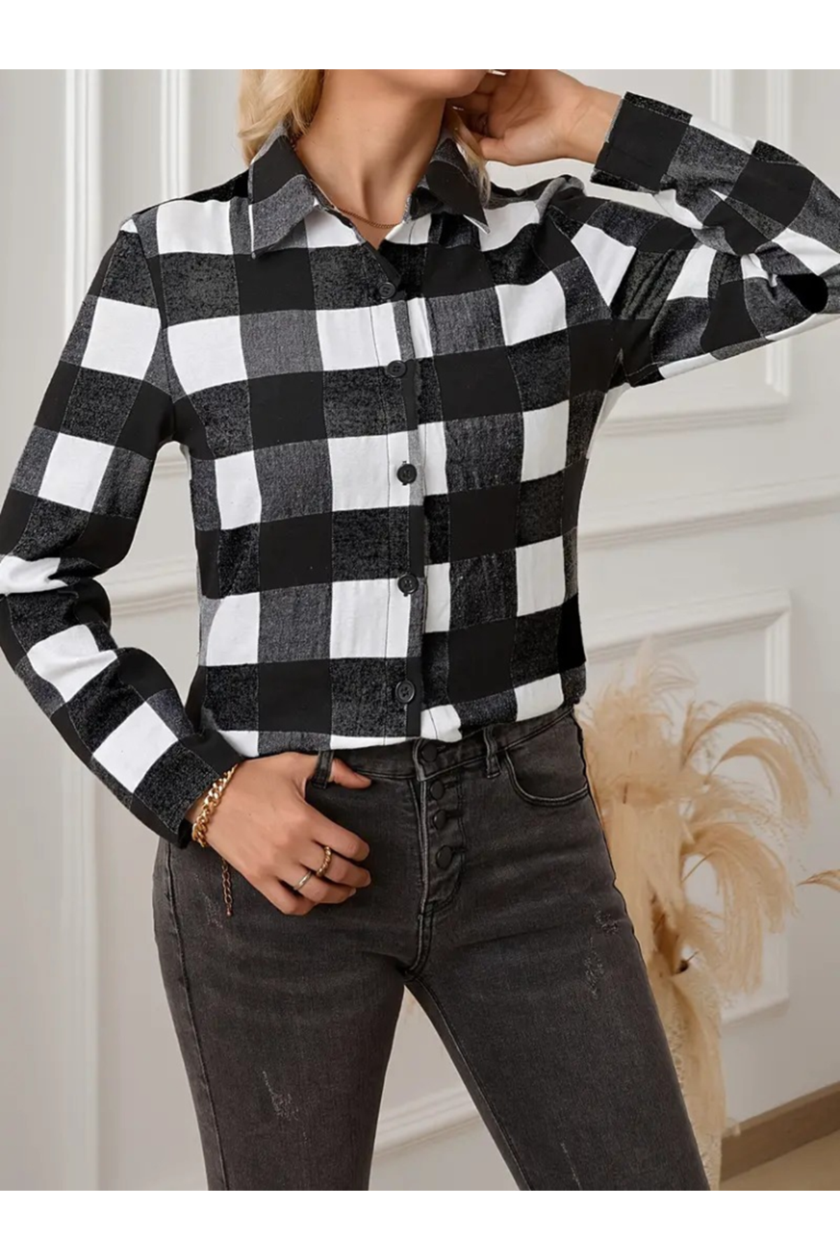 Kadın Uzun Kollu Ekoseli önden Düğmeli Dokuma Uzun Gömlek
