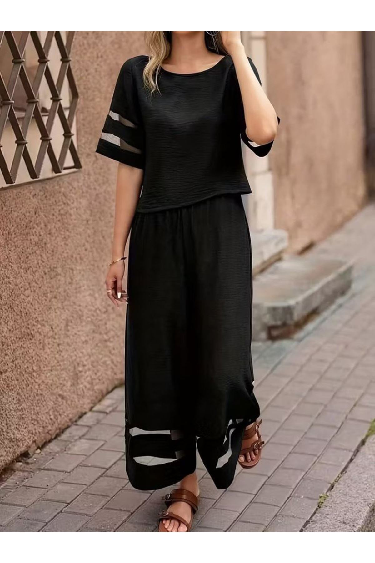 Kadın Kısa Kollu Bisiklet Yakalı Tül şerit Detaylı Bluz Ve Pantolon Ikili Takım