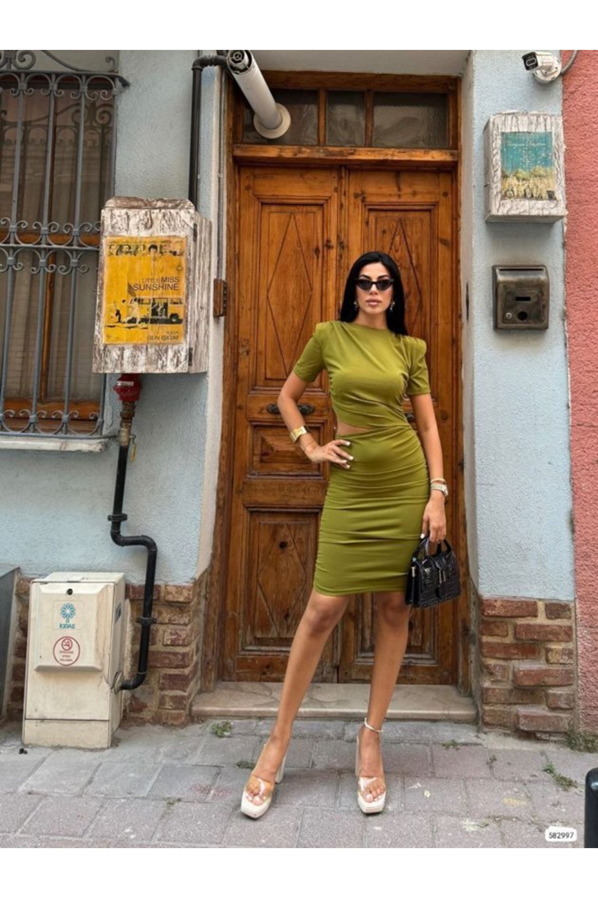 Kadın Bel Dekolteli Yanı Büzgü Detay Dalgıç Krep Kumaş Mini Elbise