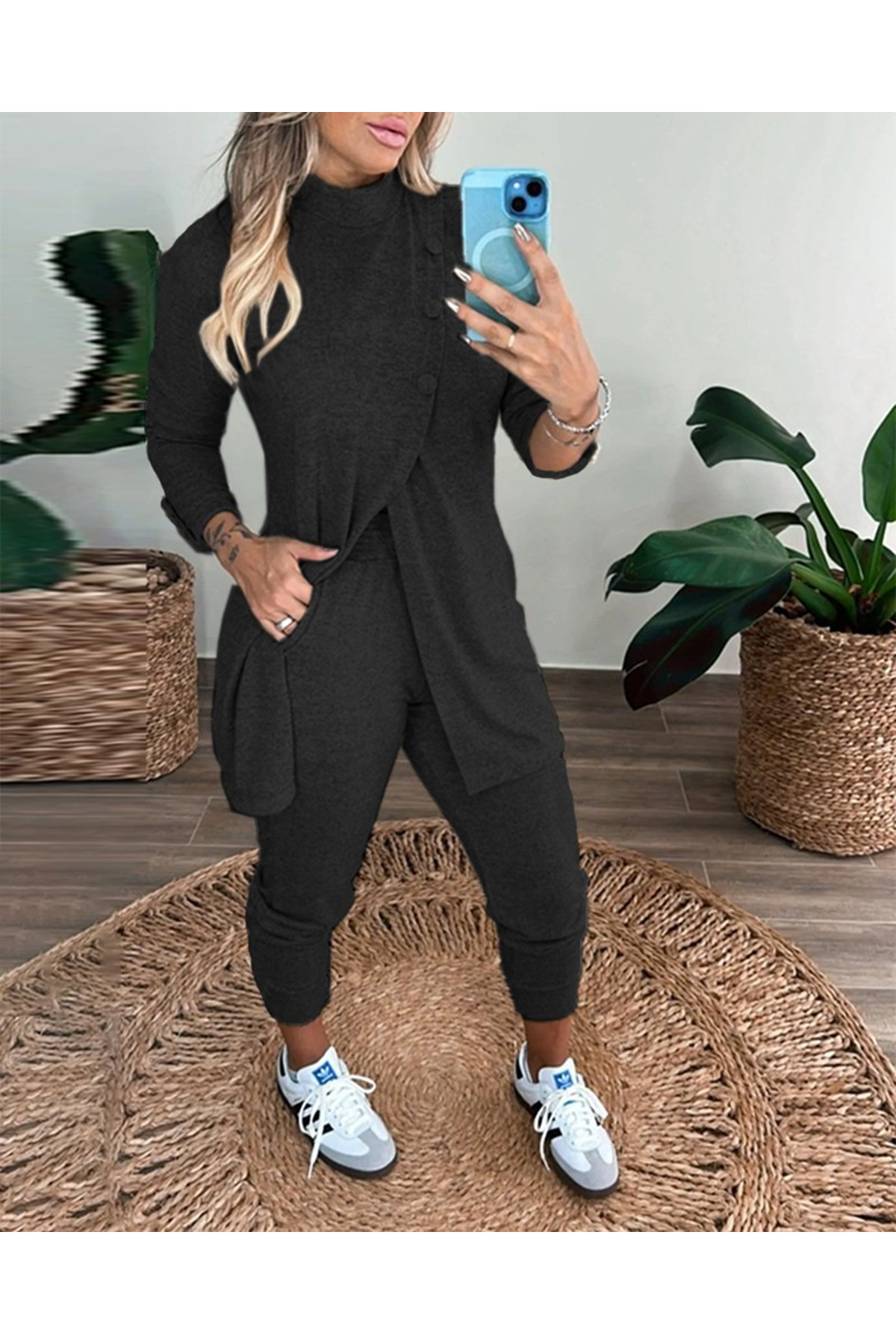 Kadın Uzun Kollu Balıkçı Yaka önden Düğmeli Bluz Ve Pantolon Yumoş Ikili Takım