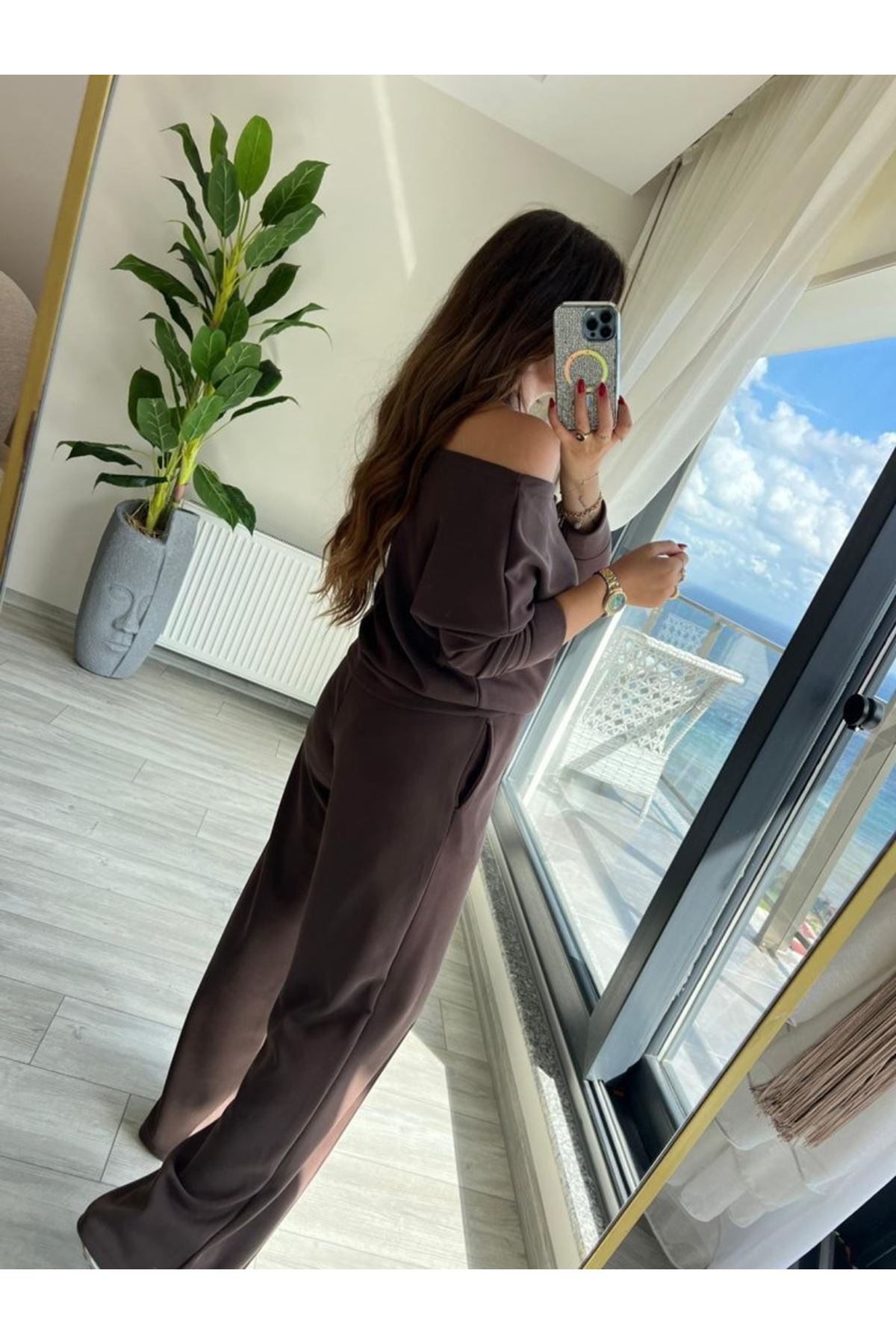 Kadın Uzun Kollu Tek Omuzdan Açık Modal Bluz Ve Pantolon Ikili Takım