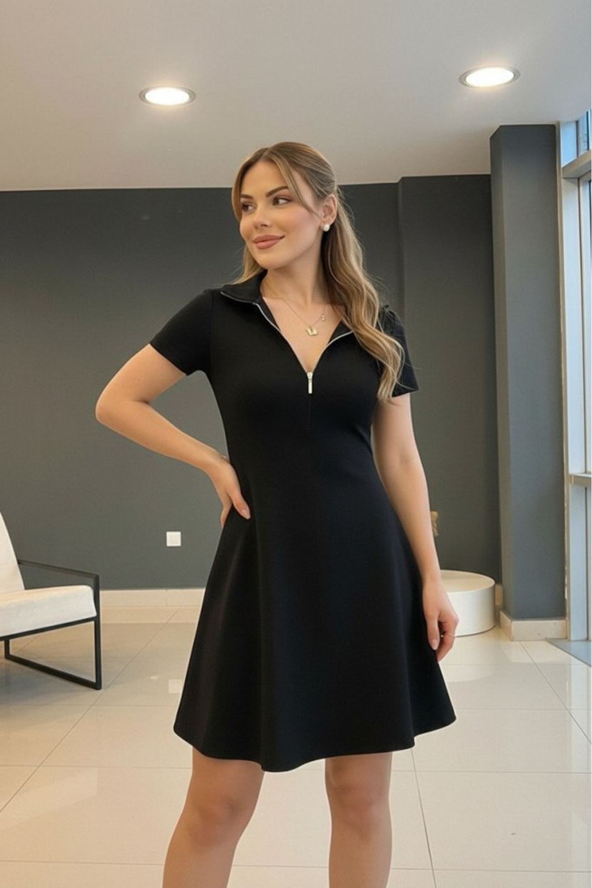 Kadın Kısa Kollu Yakası Fermuarlı Kısa Viskon Iki Iplik Elbise