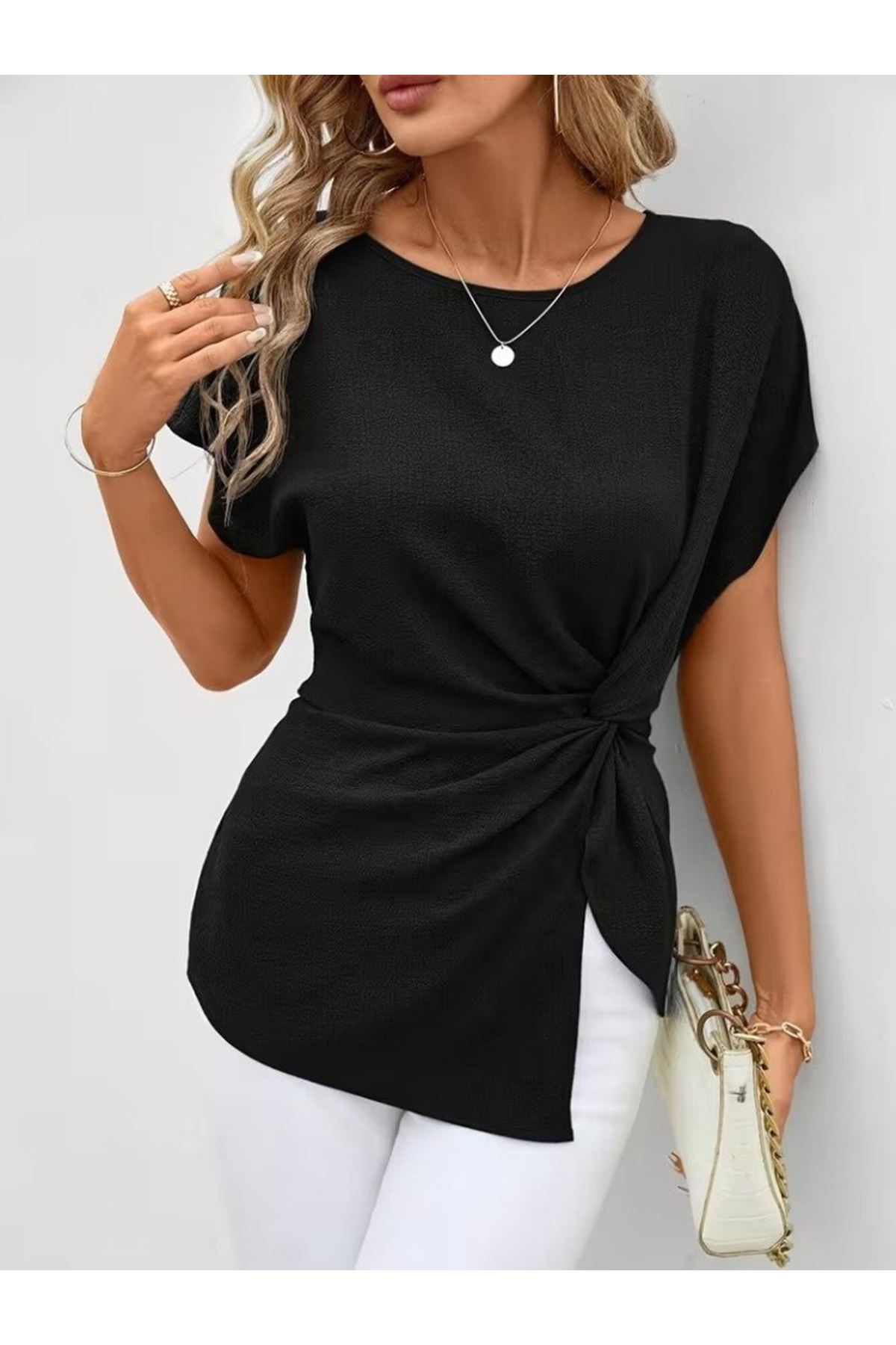 Kadın Kısa Kollu Yuvarlak Yakalı Yandan Sarmal Detaylı Bürümcük Bluz