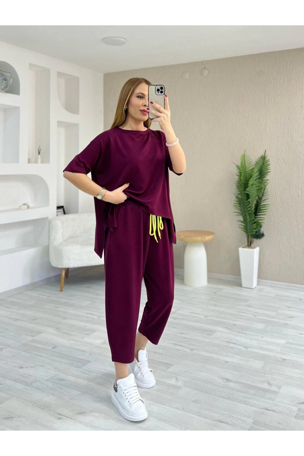 Kadın Kısa Kollu Bisiklet Yaka Viskon Iki Iplik Bluz Ve Pantolon Ikili Takım