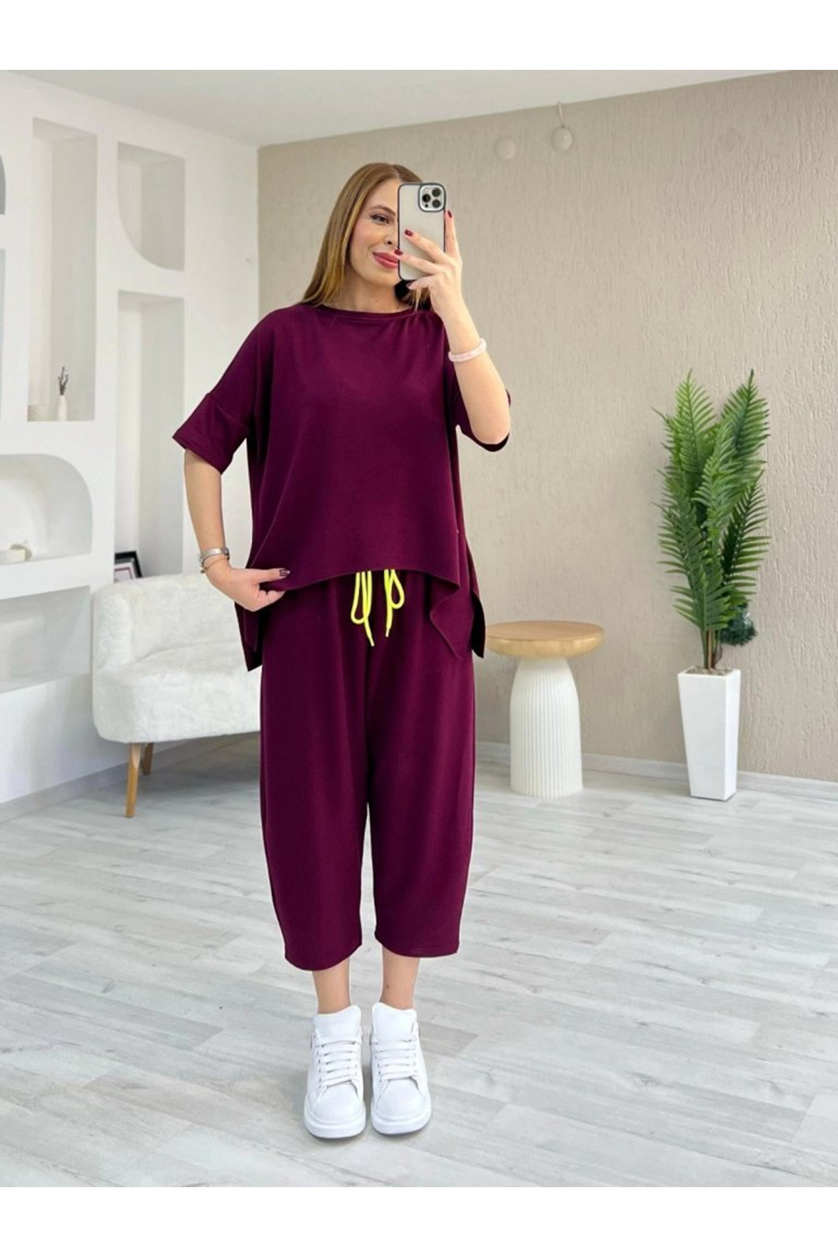 Kadın Kısa Kollu Bisiklet Yaka Viskon Iki Iplik Bluz Ve Pantolon Ikili Takım