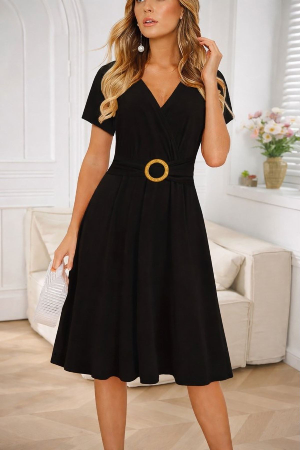 Kadın Kısa Kollu Kruvaze Yakalı önden Toka Detaylı Kısa Viskon Elbise