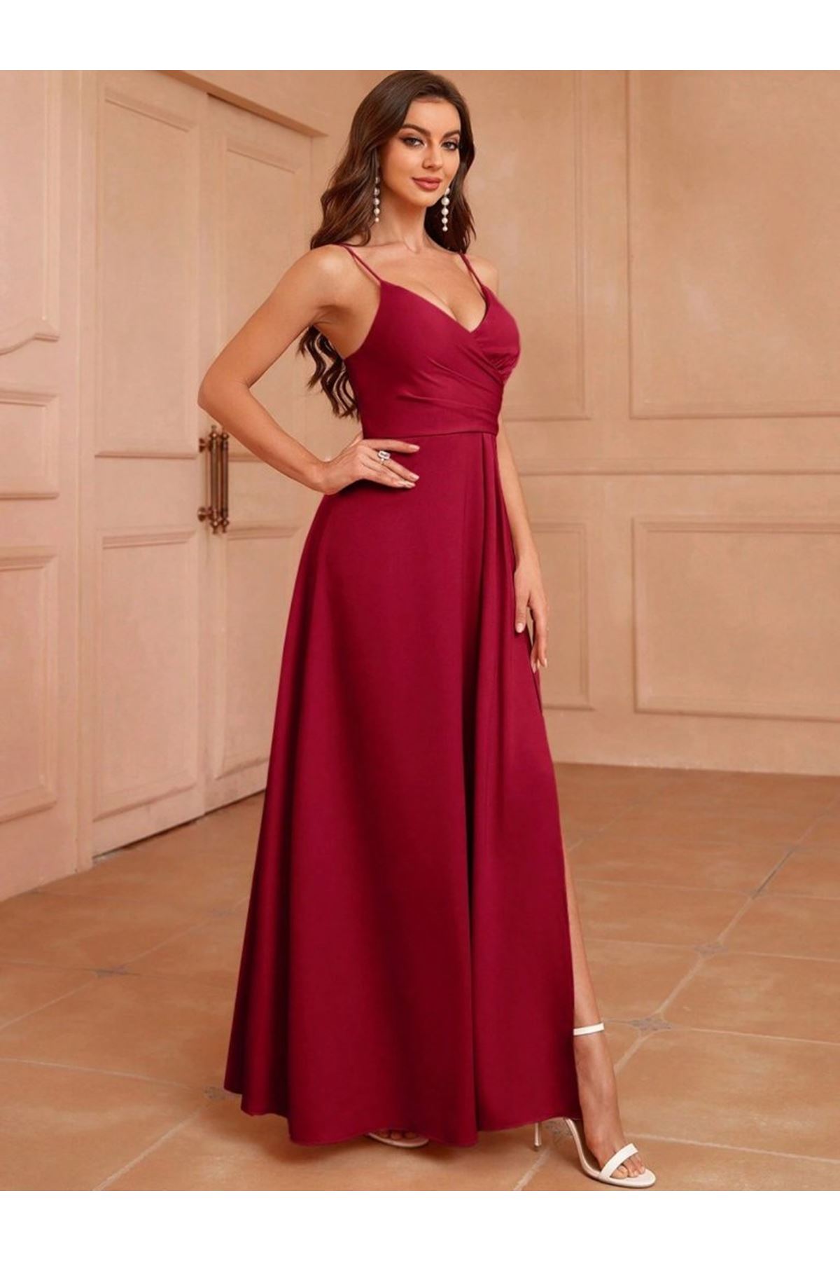 Kadın Ip Askılı Kruvaze Yakalı Yırtmaçlı Uzun Ithal Krep Elbise