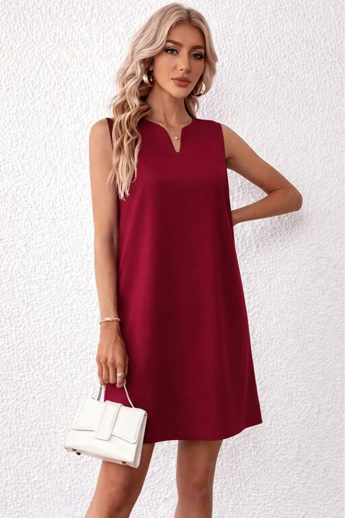 Kadın Askılı V Yakalı Mini Ithal Krep Elbise