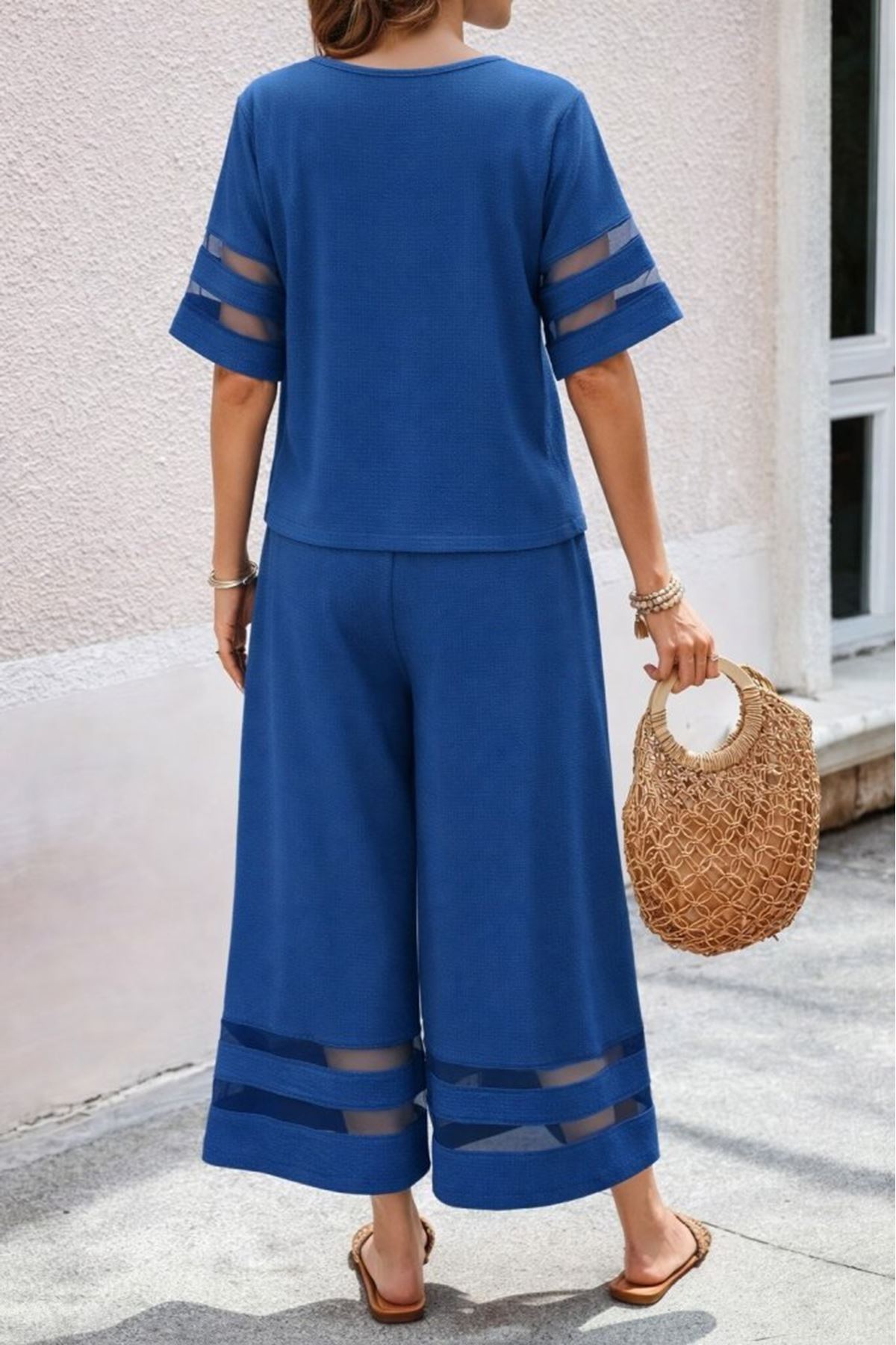 Kadın Kısa Kollu Bisiklet Yakalı Tül şerit Detaylı Bluz Ve Pantolon Ikili Takım