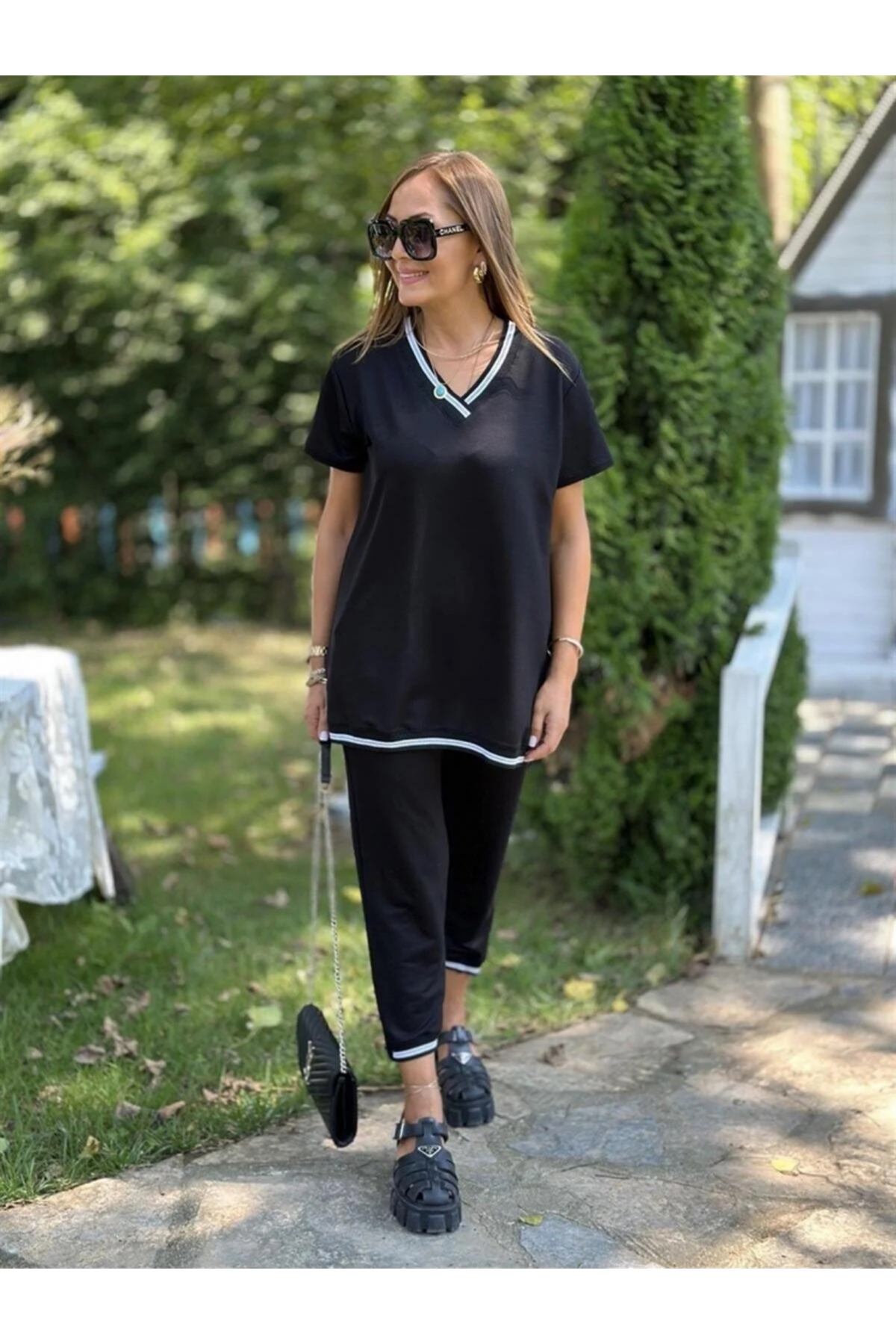 Kadın Kısa Kollu V Yakalı Iki Iplik Bluz Ve Pantolon Ikili Takım