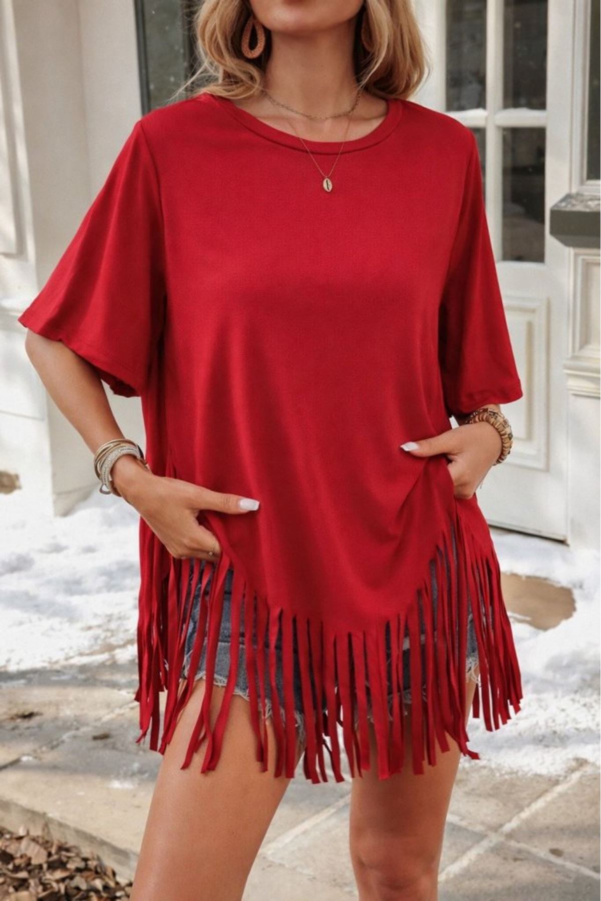 Kadın Kısa Kollu Bisiklet Yaka Püsküllü Viskon Bluz