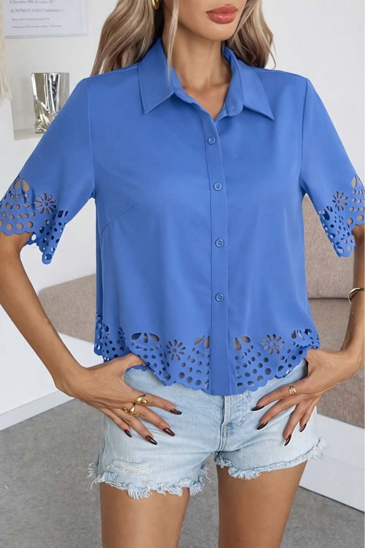 Kadın Kısa Kollu Yakalı önden Düğmeli Dubai Gömlek Bluz