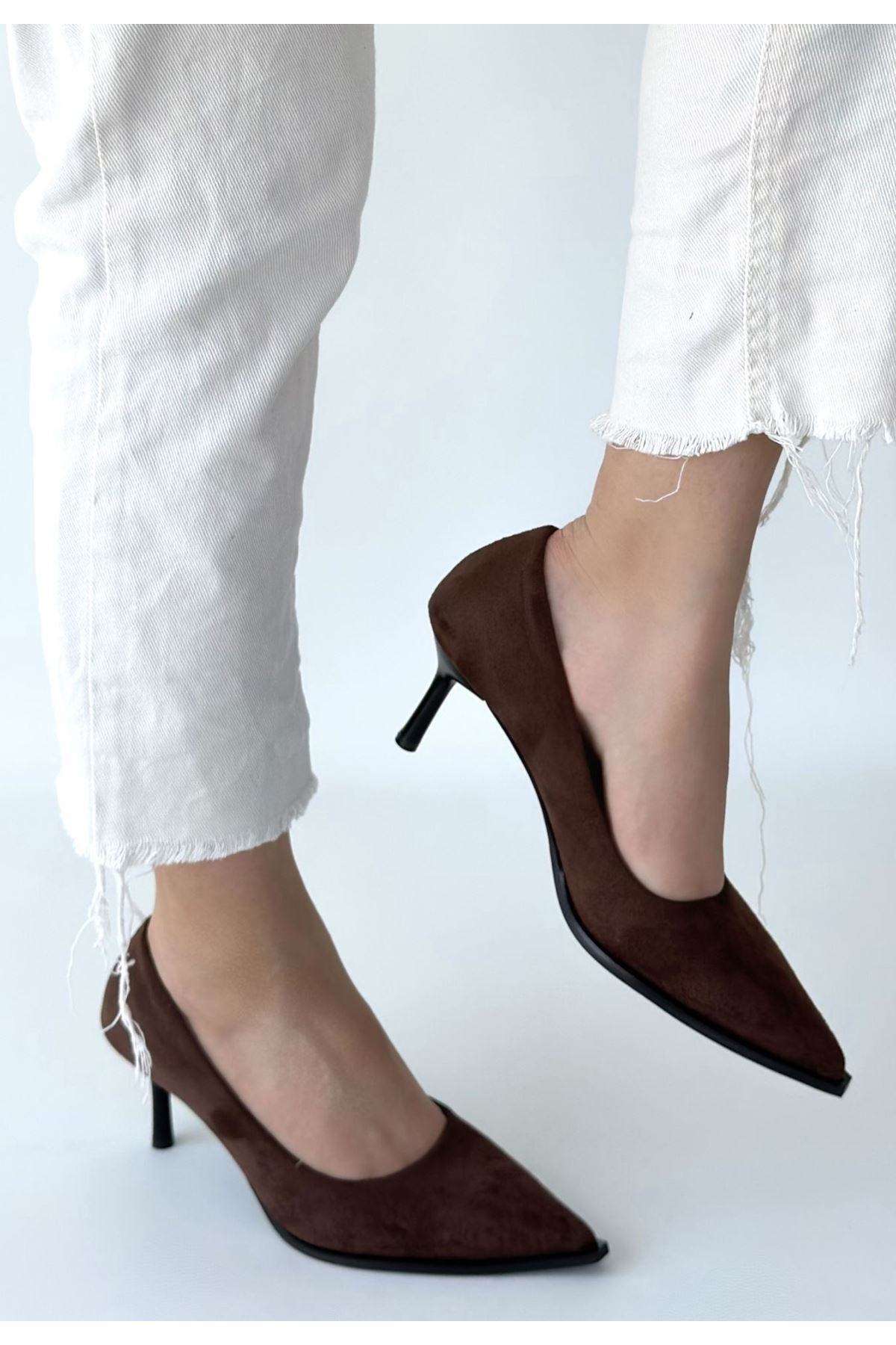 Gute Kahverengi Süet Topuklu Ayakkabı