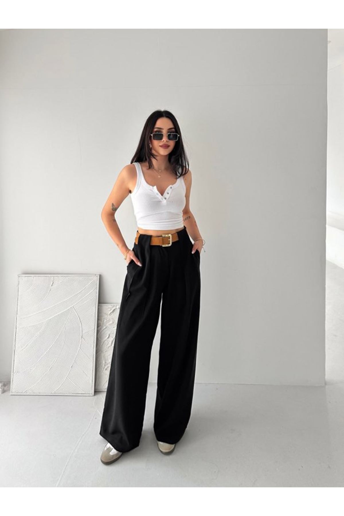 Kadın Pileli Kemerli Pantolon