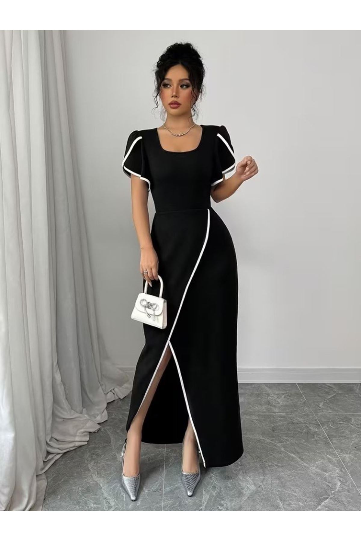 Kadın Kısa Kollu Kare Yakalı önden çapraz Kesim Detaylı Krep Elbise