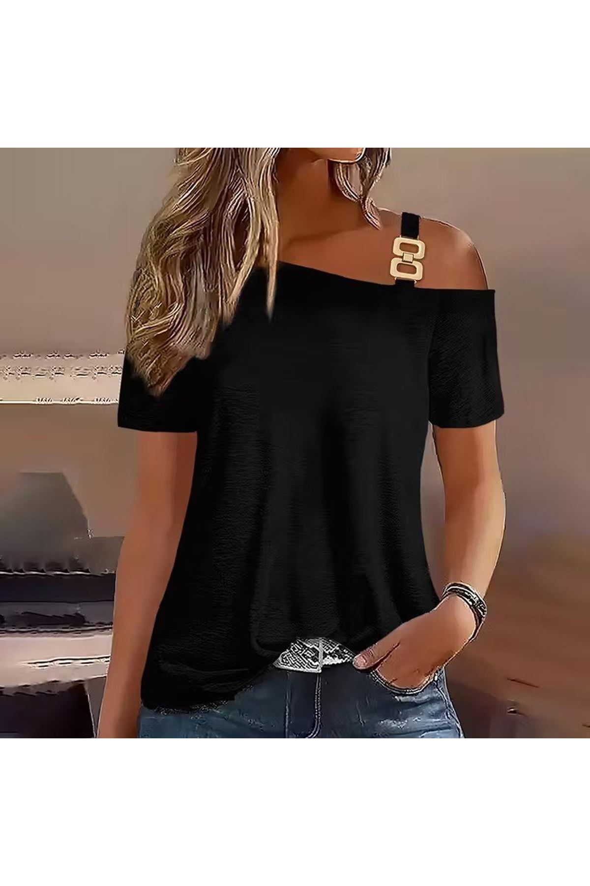 Kadın Kısa Kollu Tek Askı Detaylı Tokalı Viskon Bluz