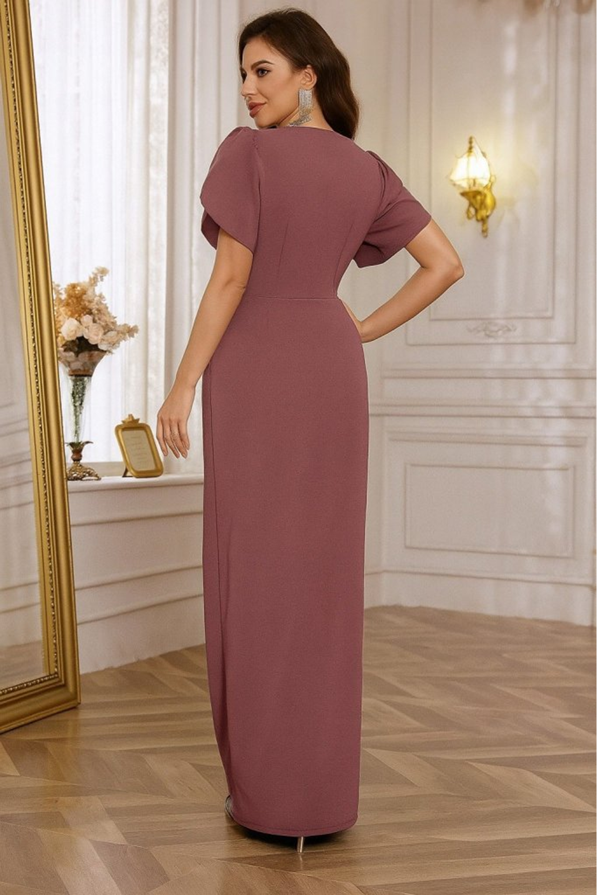 Kadın Kısa Kollu Kruvaze Yakalı Belden çiçek Aksesuarlı Yırtmaçlı Ithal Krep Elbise