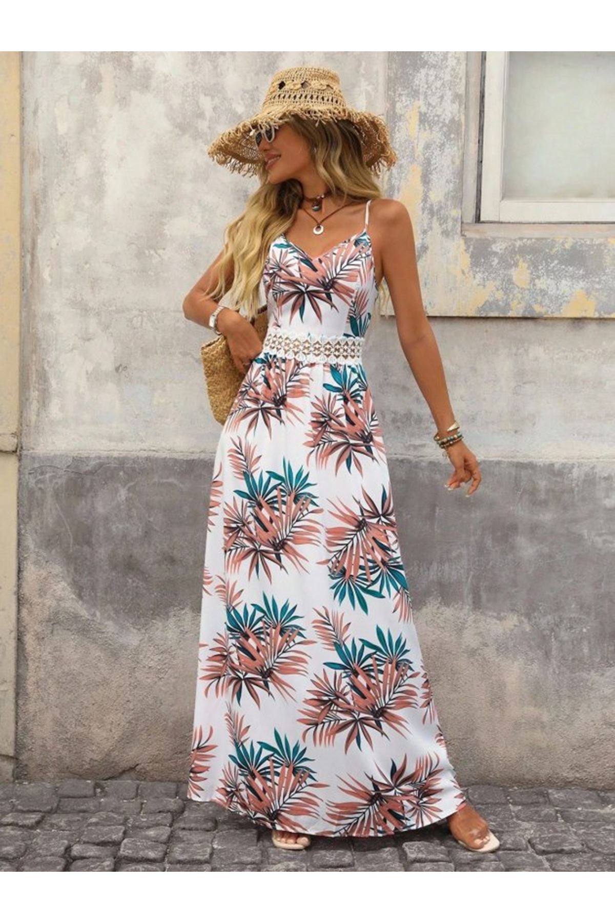 Kadın Ip Askılı V Yakalı Beli Dantelli Uzun Süprem Elbise