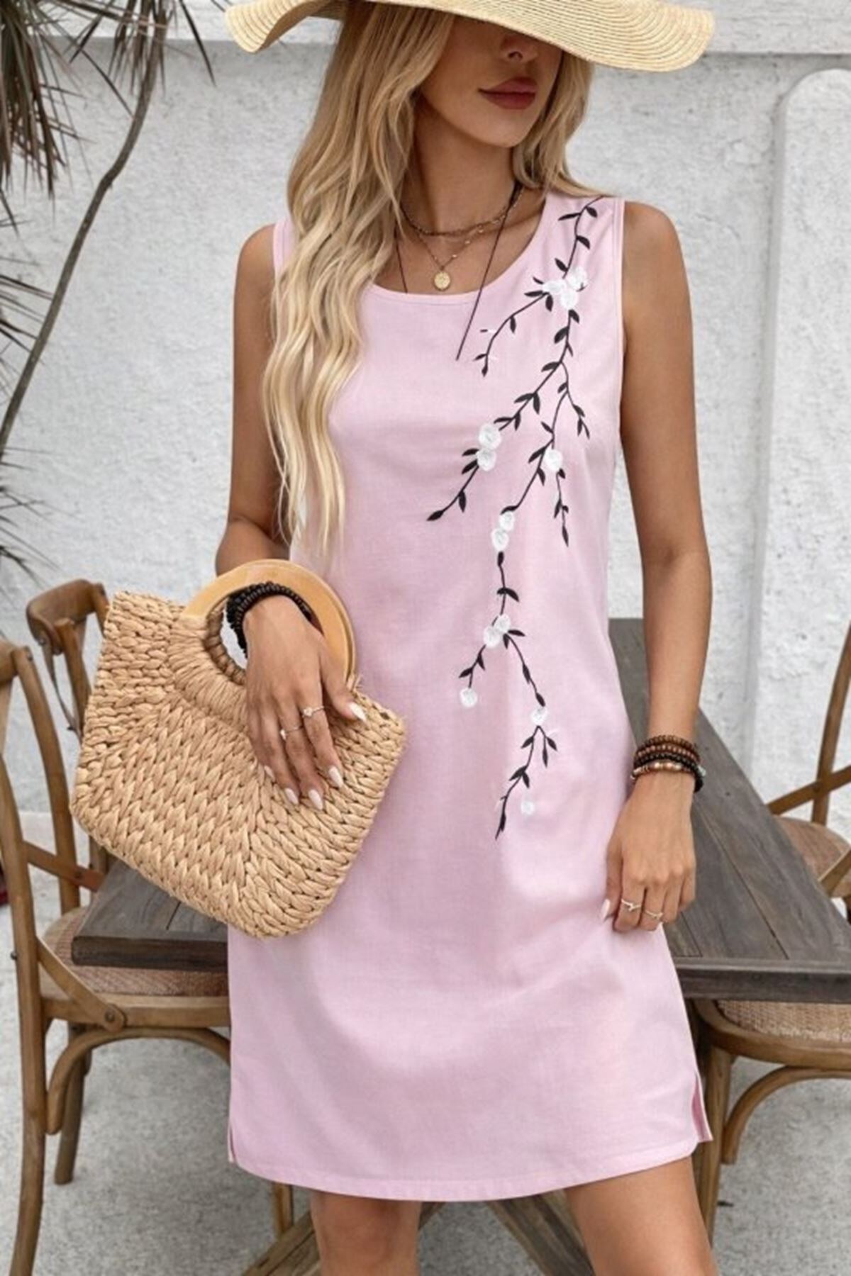 Kadın Askılı Yuvarlak Yakalı çiçek Desenli Kısa Elbise