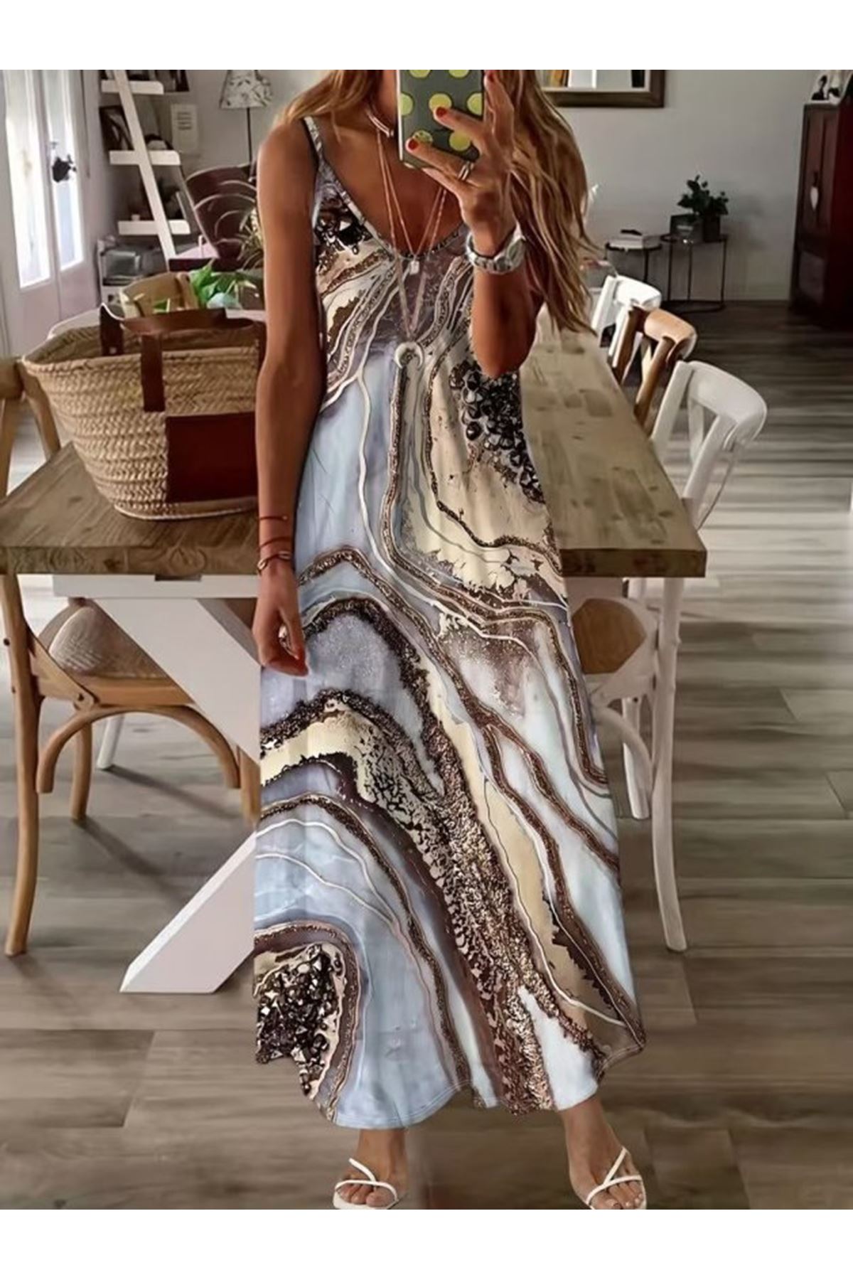 Kadın Askılı V Yakalı Desenlı Uzun Süprem Elbise