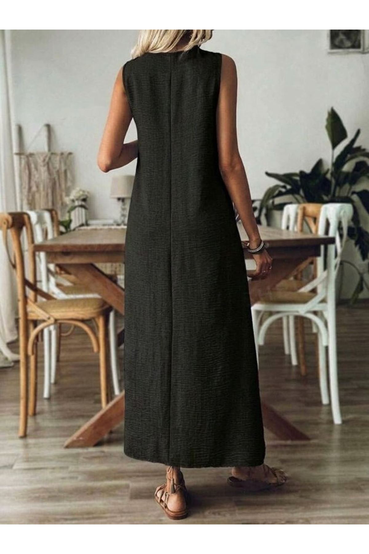 Kadın Askılı V Yakalı Uzun Elbise