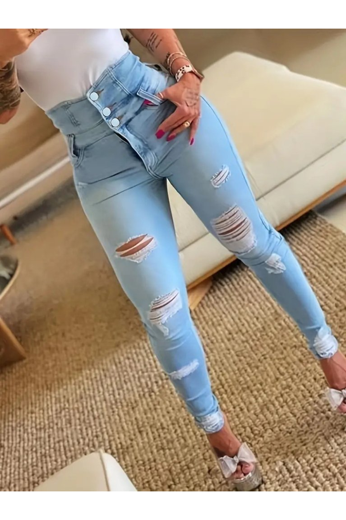 Kadın Yüksek Belli önden Düğmeli Yırtık Detaylı Kot Pantolon