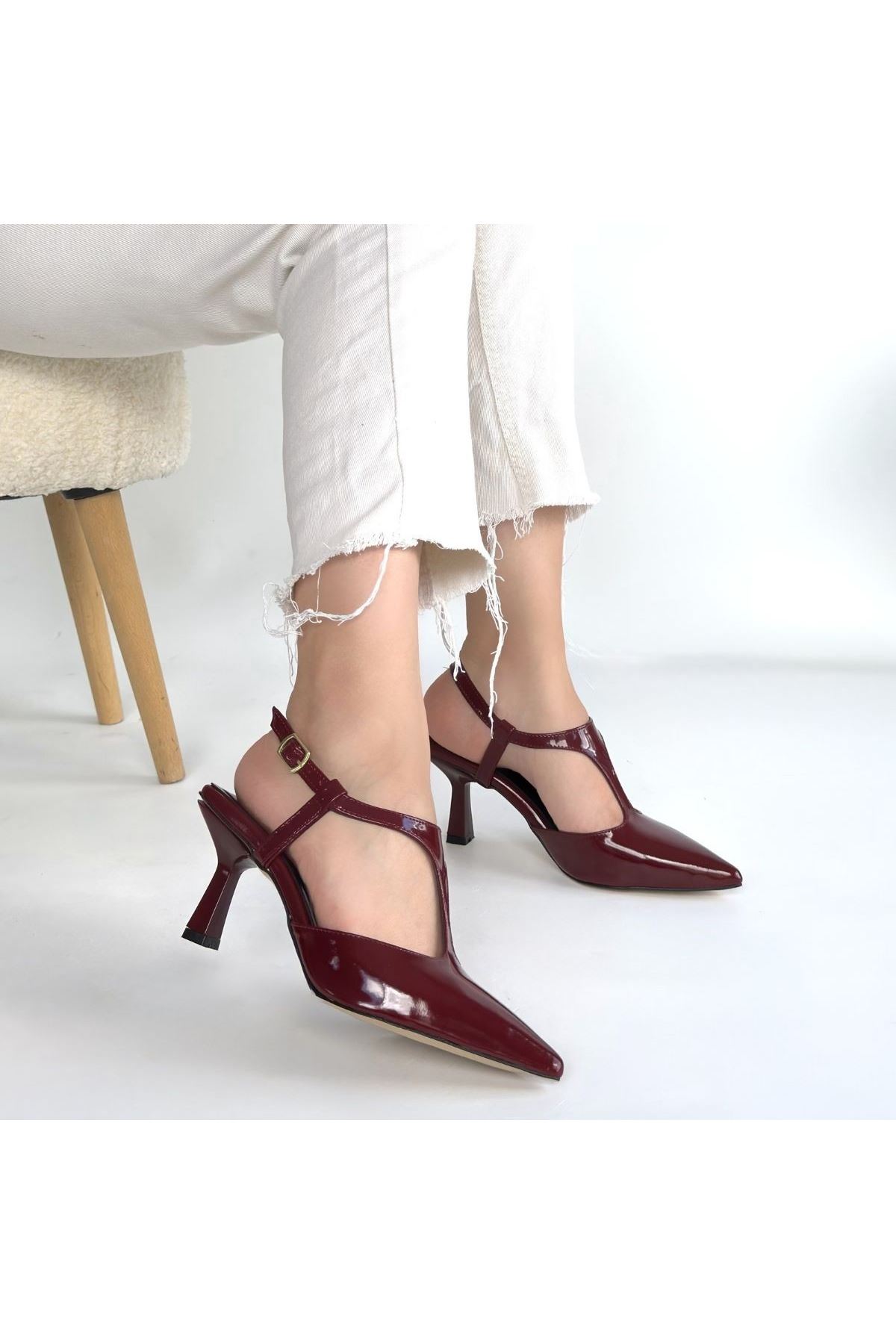 Tula Bordo Rugan Topuklu Ayakkabı