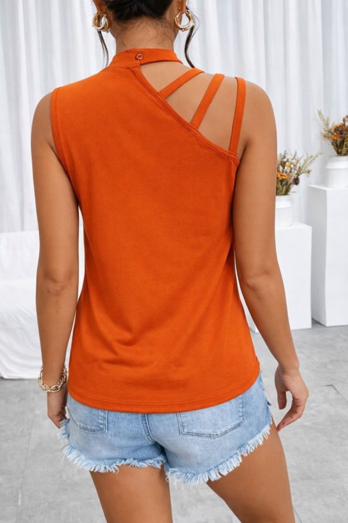 Kadın Omuzdan şerit Detaylı Yarı Balıkçı Yaka Viskon Bluz