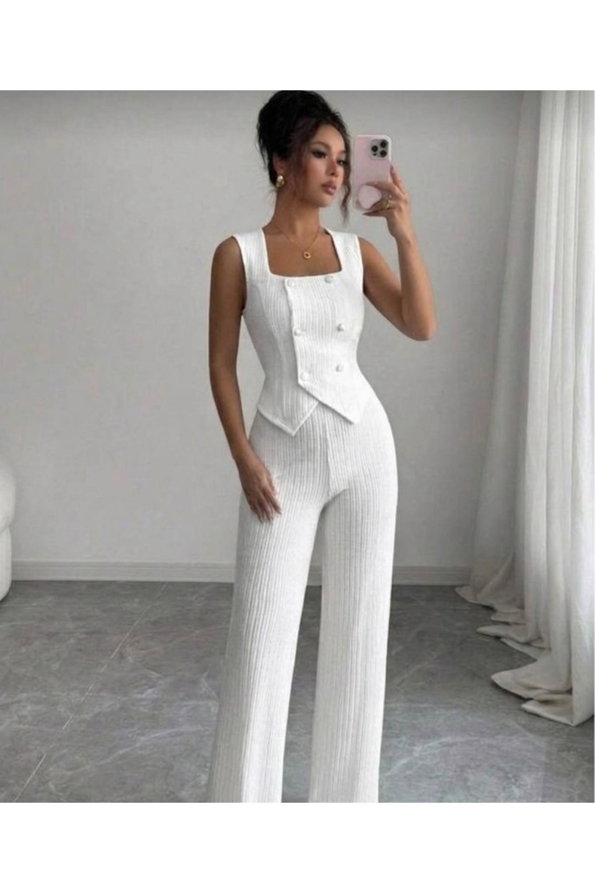 Kadın Düğmeli Bürümcük Kumaş Takım