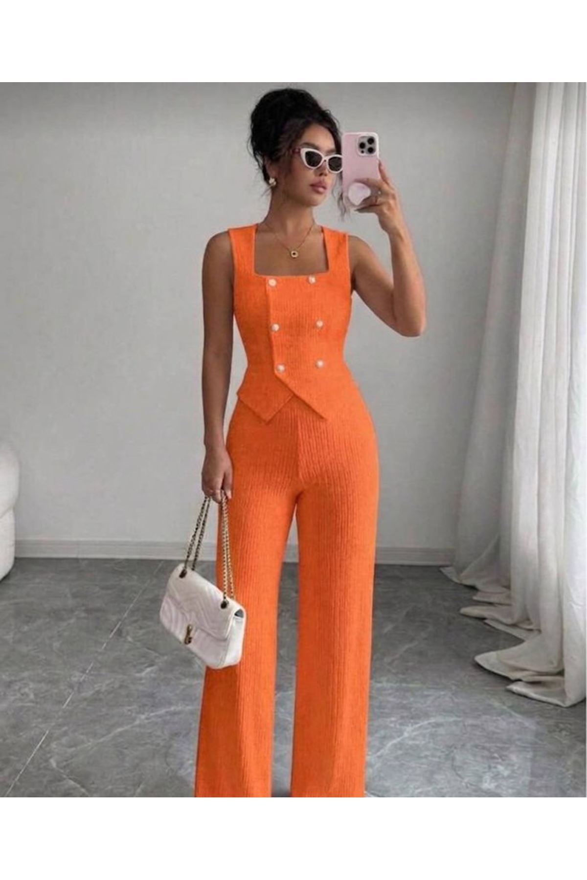 Kadın Düğmeli Bürümcük Kumaş Takım