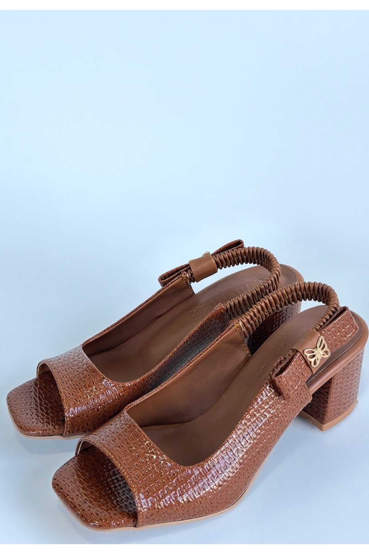 Alessi Kahve Rugan Topuklu Ayakkabı