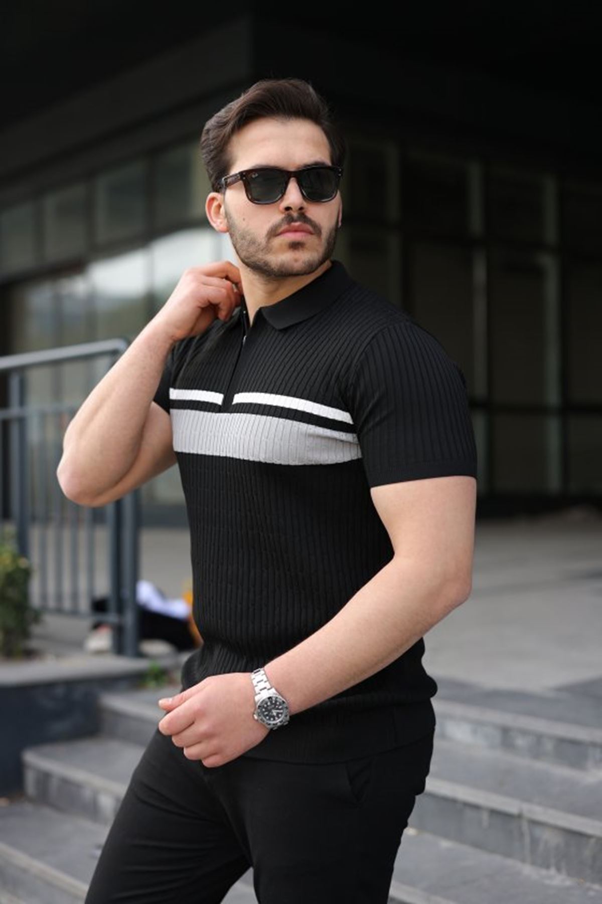 Kadın Kısa Kollu Tek Omuzu Açık Askı Toka Detaylı Viskon Bluz